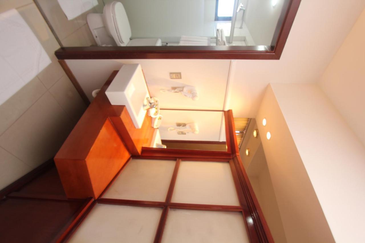 Nena Residence Hotel Franca Bagian luar foto