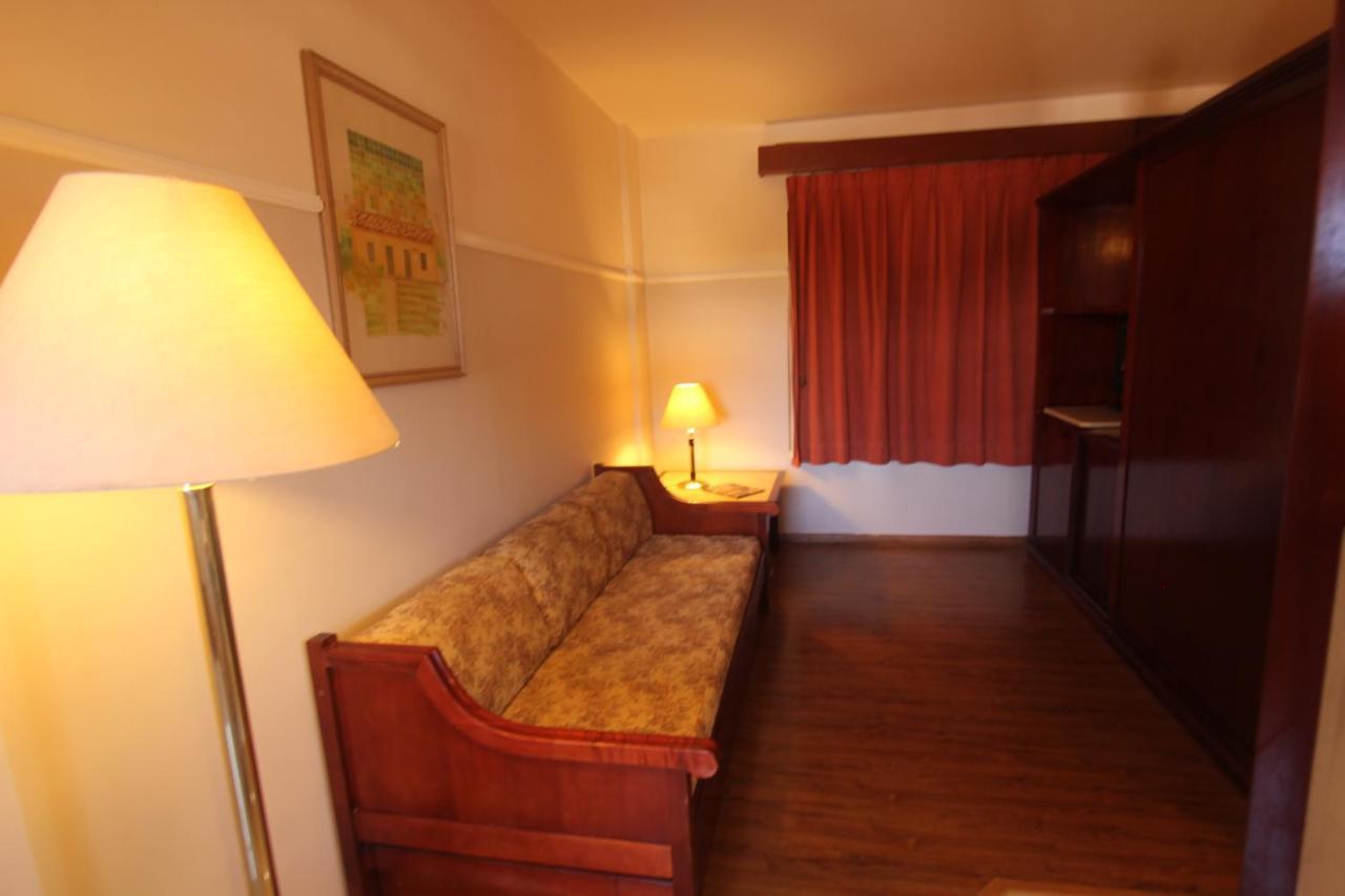 Nena Residence Hotel Franca Bagian luar foto